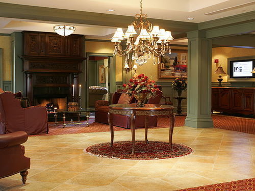 Hotel Normandy Farm & Conference Center